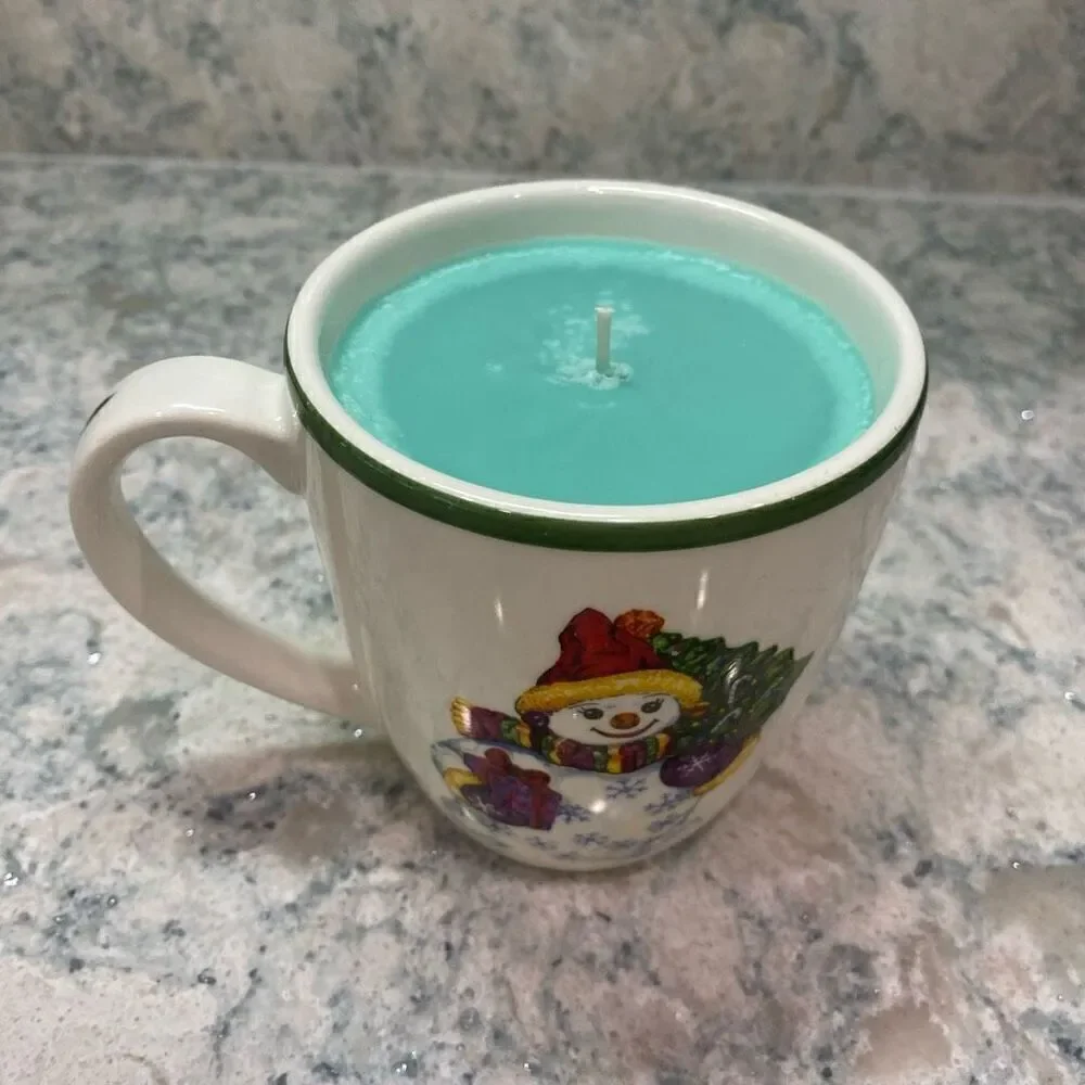 Pine Mist Snowman Candle